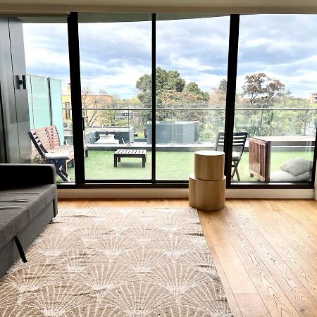 Readyset Apartments At Emerald Melbourne City Exterior foto