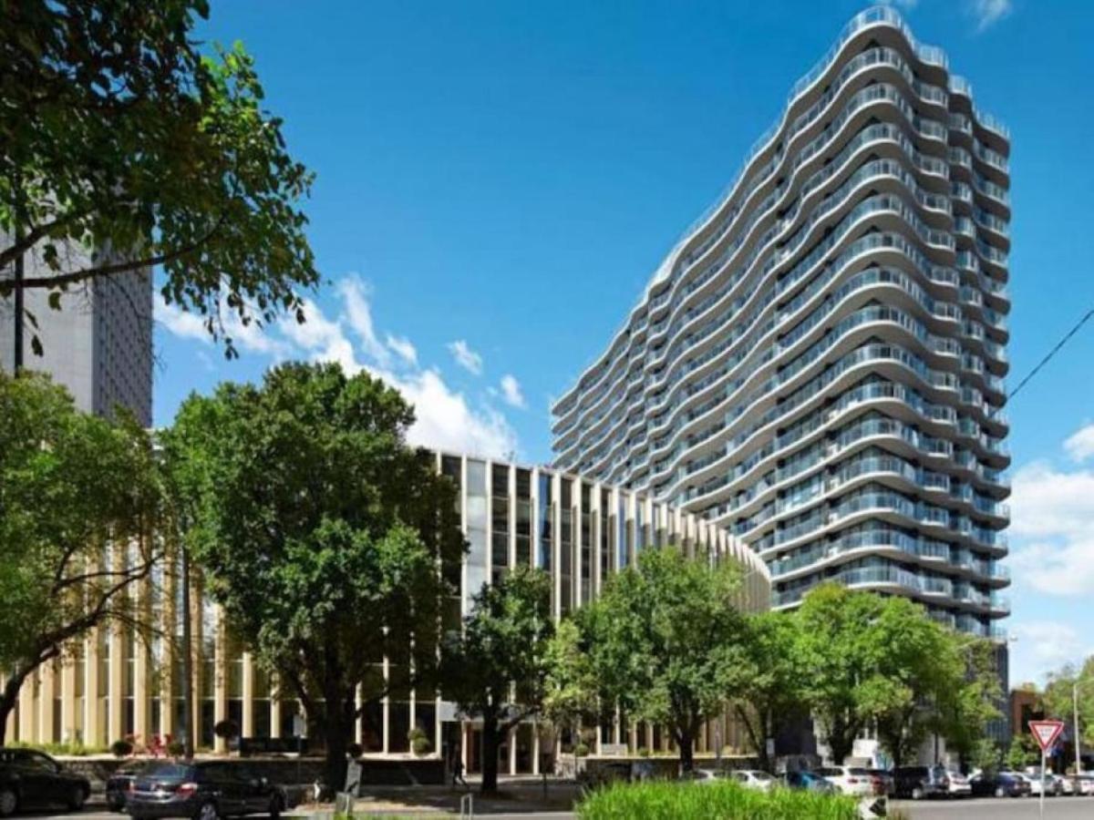 Readyset Apartments At Emerald Melbourne City Exterior foto