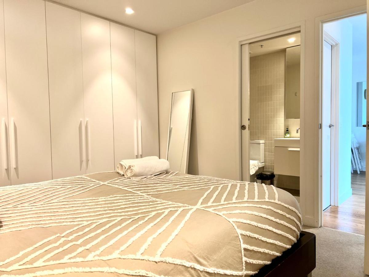 Readyset Apartments At Emerald Melbourne City Exterior foto
